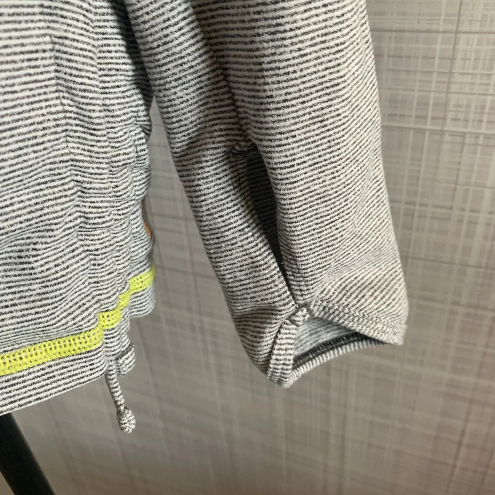Lucy Striped Running Top with Thumb Holes